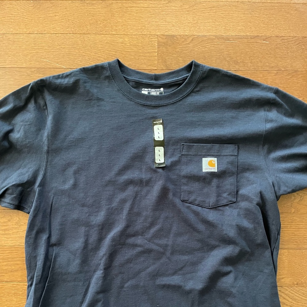 Men’s Carhartt tshirt